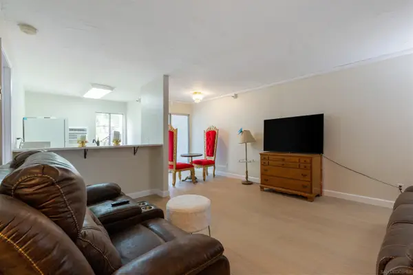 7500 Parkway Dr #306, La Mesa, CA 91942