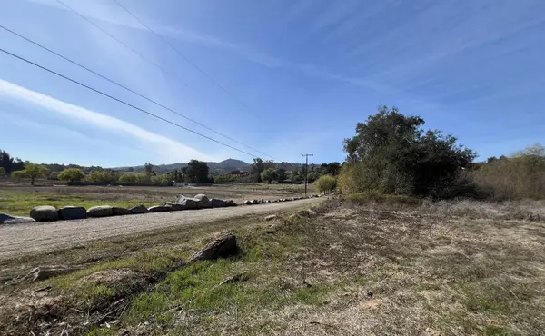 0 Country Club Dr, Escondido, CA 92029