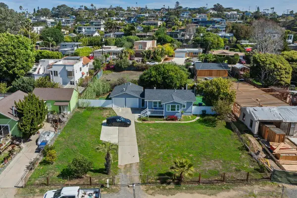 422 Seabright Ln, Solana Beach, CA 92075