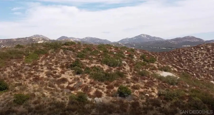 000 Carlson Ct. 9 #9, Poway, CA 92064 - Image #3