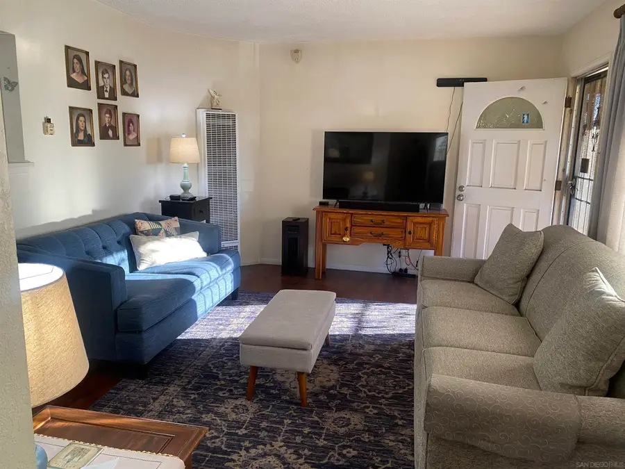 1385 Fourth Avenue, Chula Vista, CA 91911 - Image #2