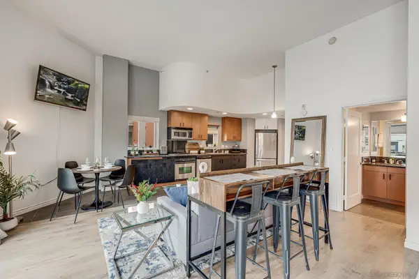 550 15th St #809, San Diego, CA 92101