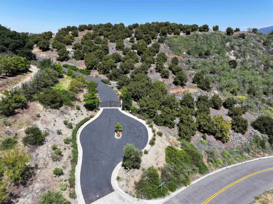 31752 Pauma Heights Rd #2 #2, Valley Center, CA 92082 - Image #2