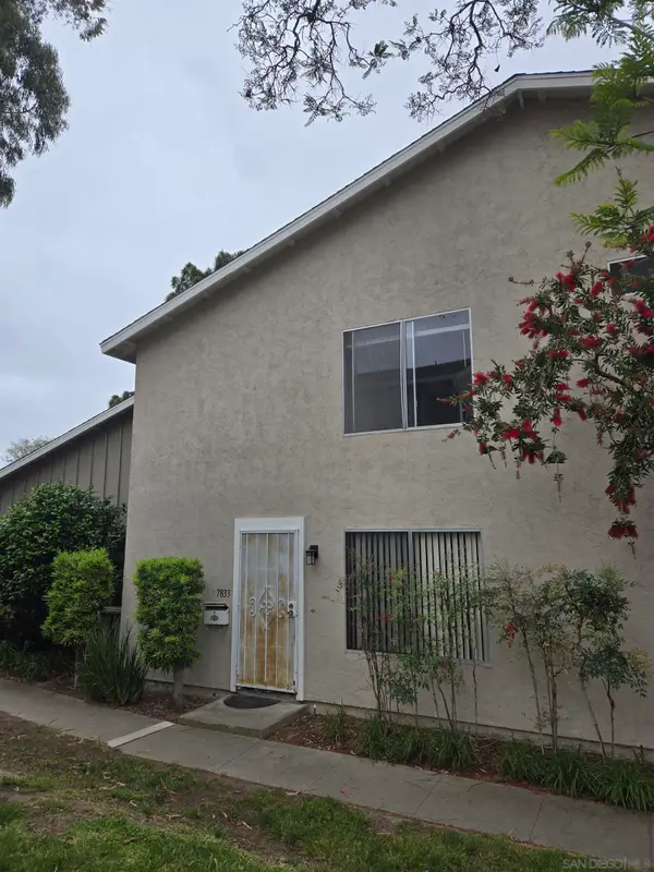 7833 Camino Huerta, San Diego, CA 92122
