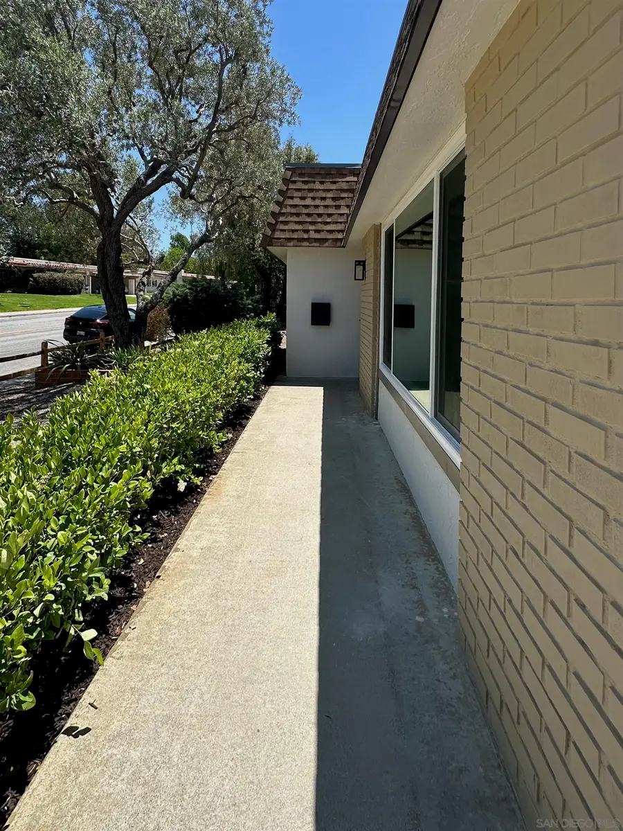 16634 Bernardo Oaks Dr, San Diego, CA 92128 - Image #3