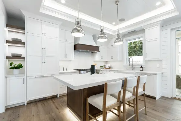 462 Westbourne St, La Jolla, CA 92037