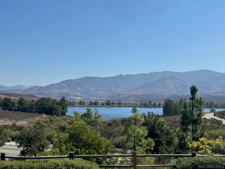 1328 N Paradise Ridge Way, Chula Vista, CA 91915 - Image #2