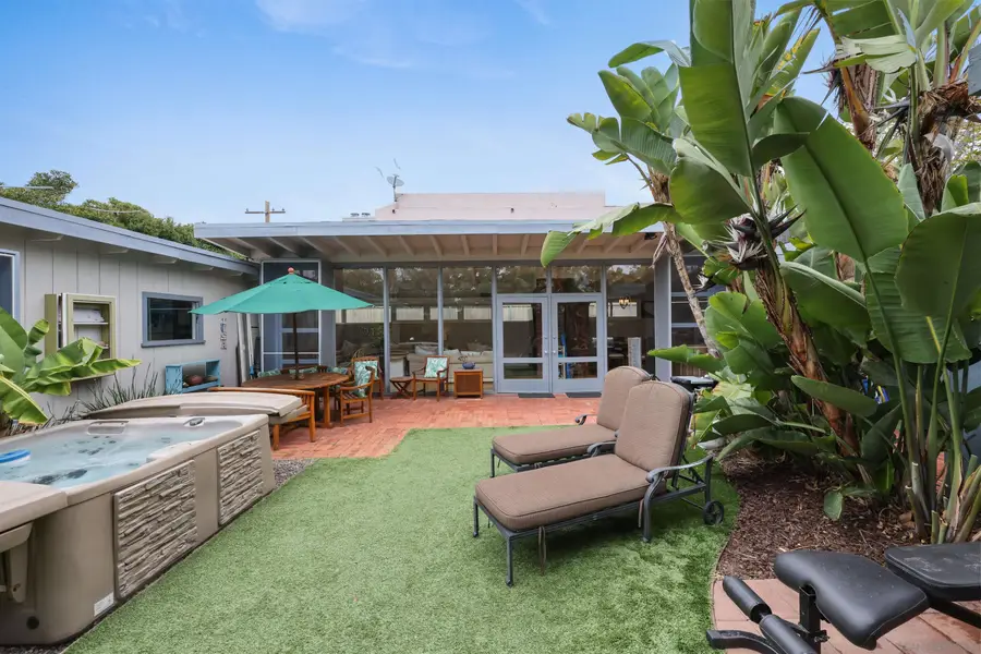 8260 Paseo Del Ocaso, La Jolla, CA 92037 - Image #2