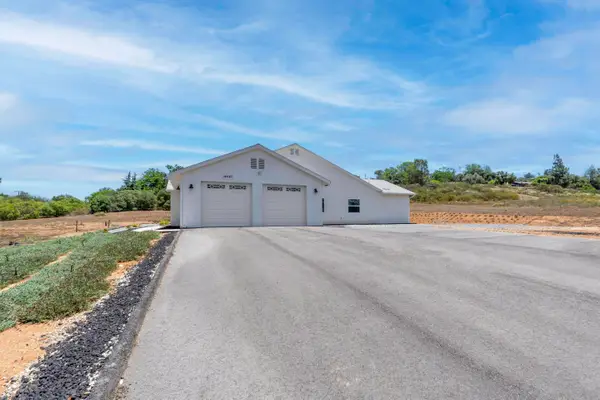 14443 Cool Valley Rd, Valley Center, CA 92082