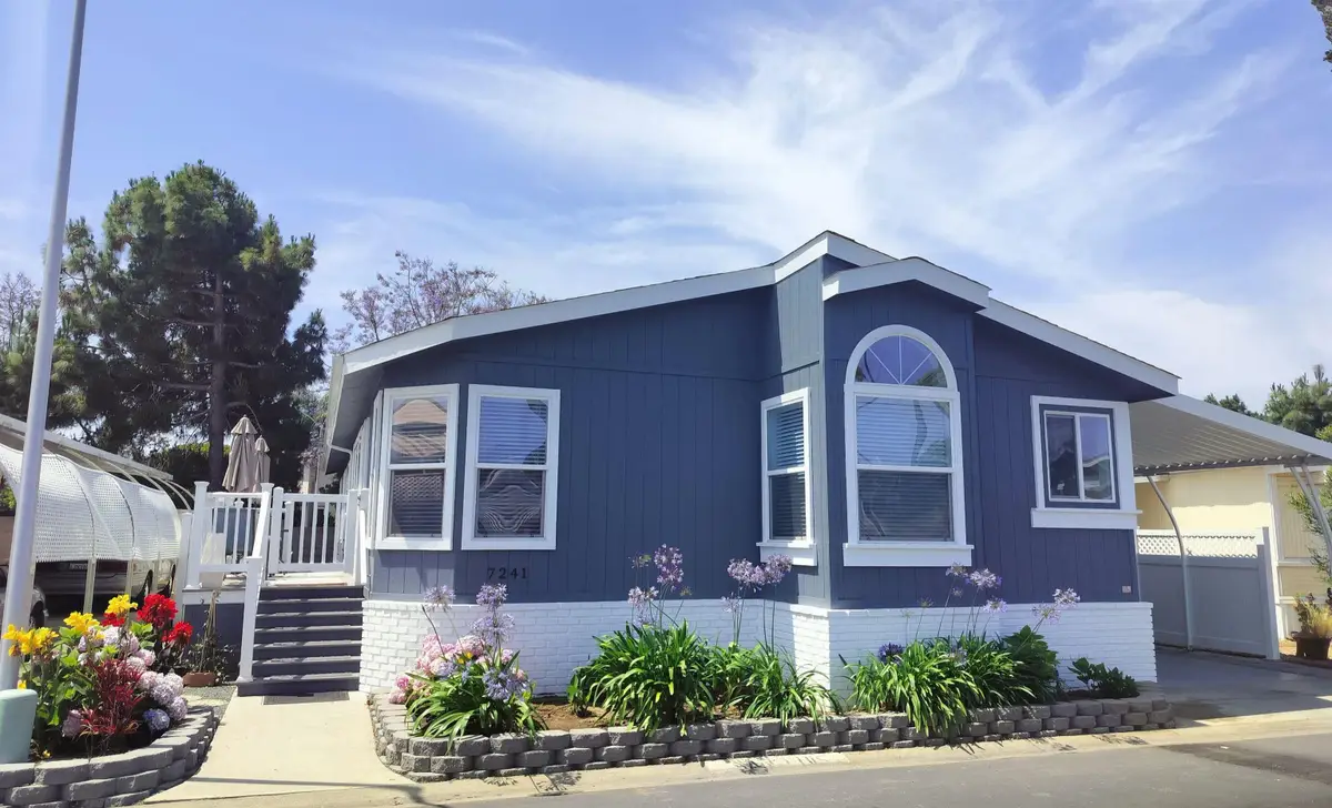 7241 San Luis St, Carlsbad, CA 92011 - Image #1