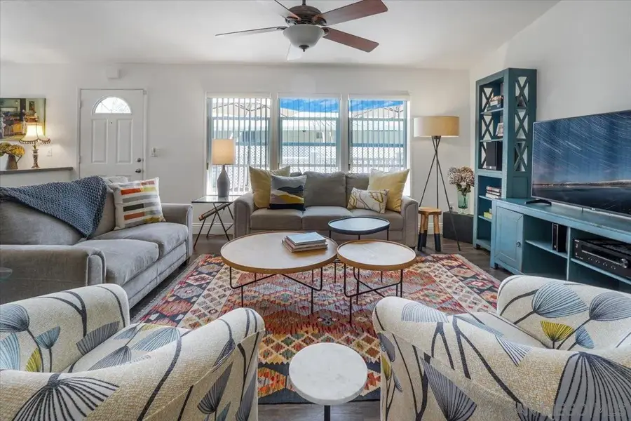 7241 San Luis St, Carlsbad, CA 92011 - Image #2