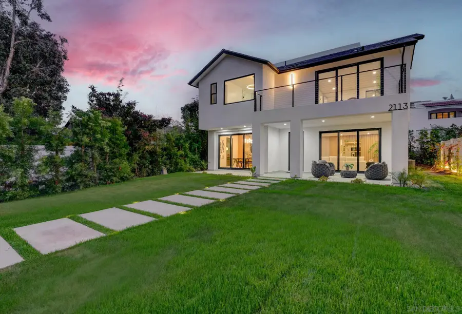 2113-2115 Frankfort St, San Diego, CA 92110 - Image #2