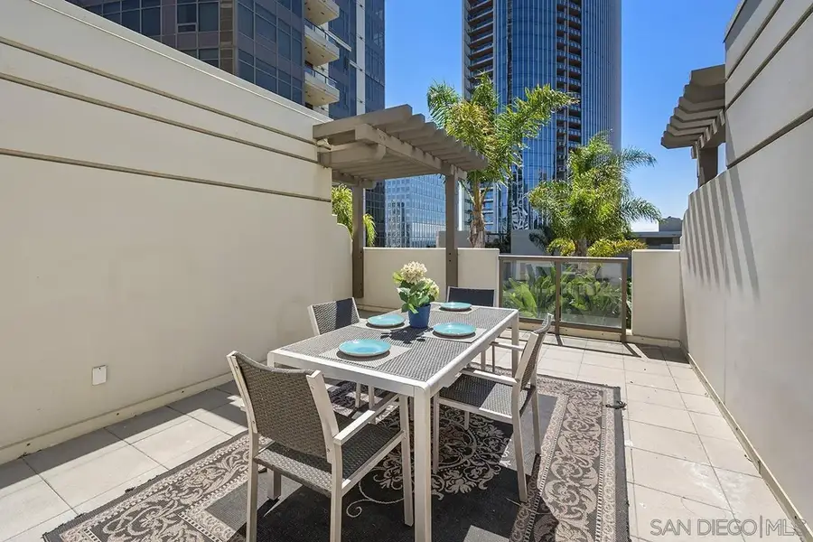 700 W E Street #510, San Diego, CA 92101 - #3