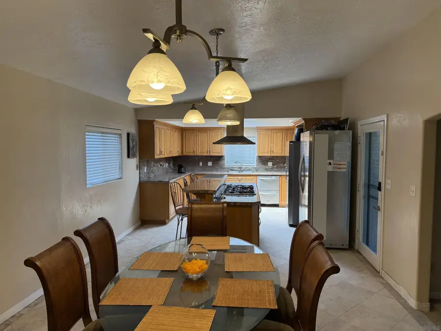 8874 Gowdy Avenue, San Diego, CA 92123 - Image #2