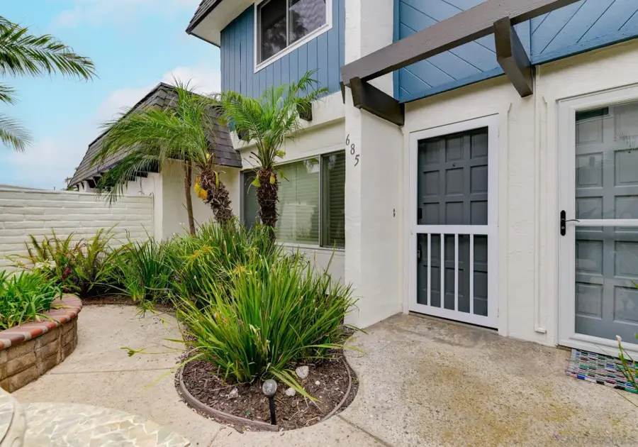 685 Seacoast Dr, Imperial Beach, CA 91932 - Image #2