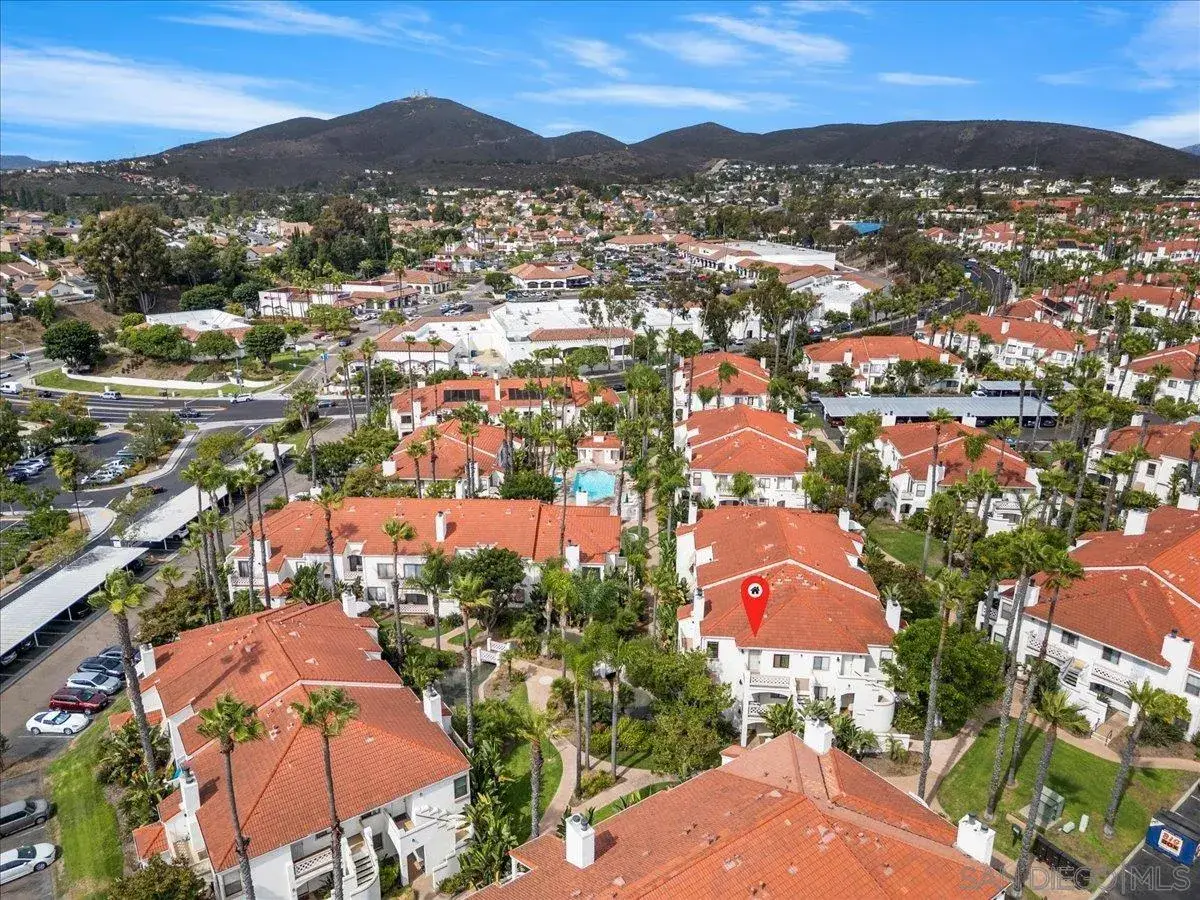 9342 Twin Trails Drive #303, San Diego, CA 92129 - Image #1