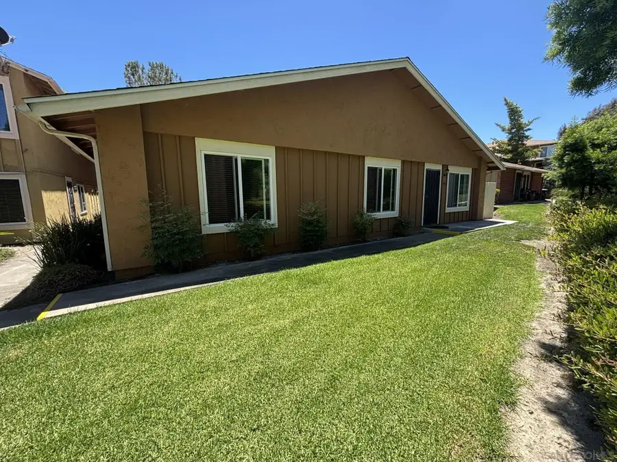 10454 Caminito Sulmona, San Diego, CA 92129 - Image #3