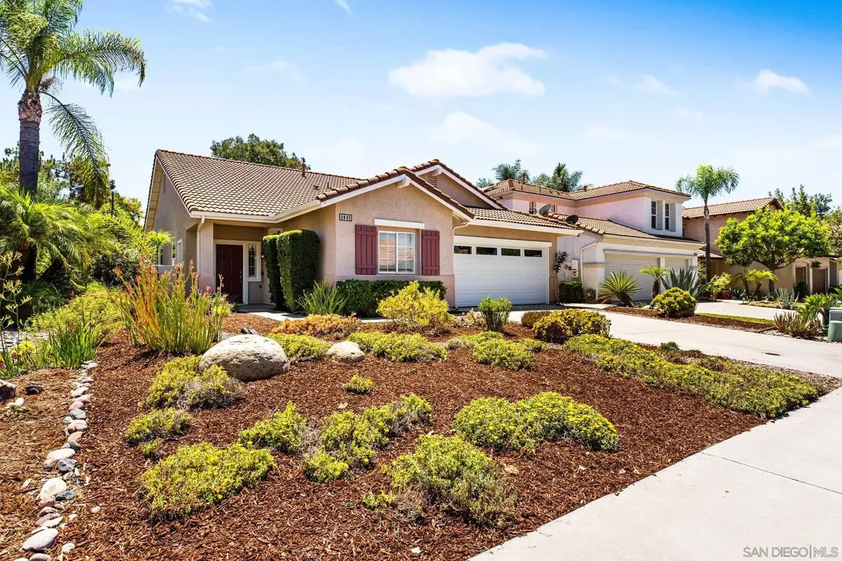3083 Sprucewood Ln, Escondido, CA 92027 - Image #1