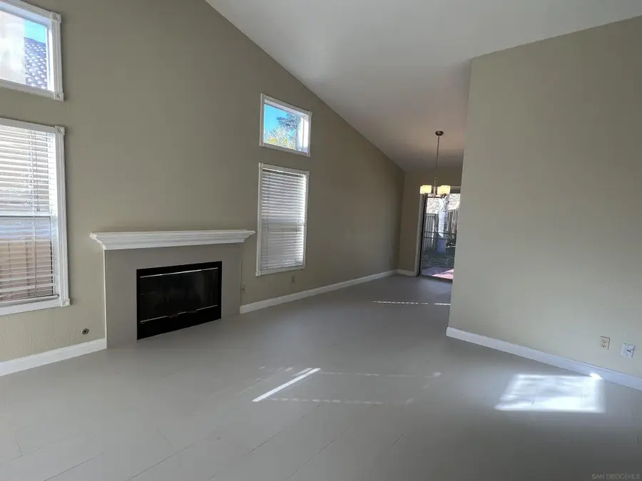 31850 Via Barraza, Temecula, CA 92592 - Image #2