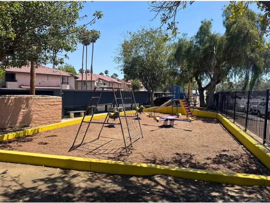 875 W San Ysidro Blvd #14, San Ysidro, CA 92173 - Image #3