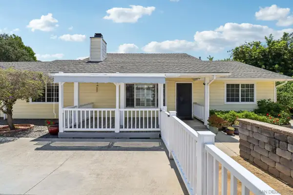 4464 Maple Ave, La Mesa, CA 91941