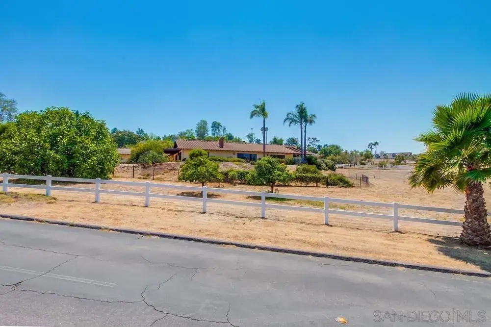 6411 Via De La Reina, Bonsall, CA 92003 - Image #1