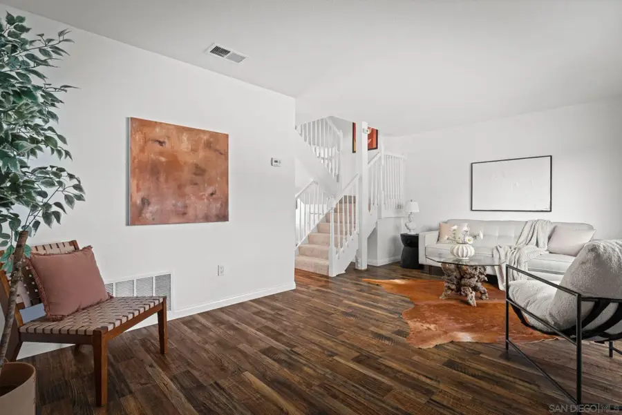 9404 Carlton Oaks Dr #D, Santee, CA 92071 - Image #2