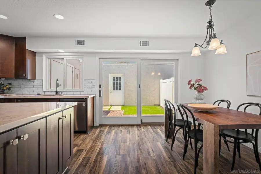 9404 Carlton Oaks Dr #D, Santee, CA 92071 - Image #3