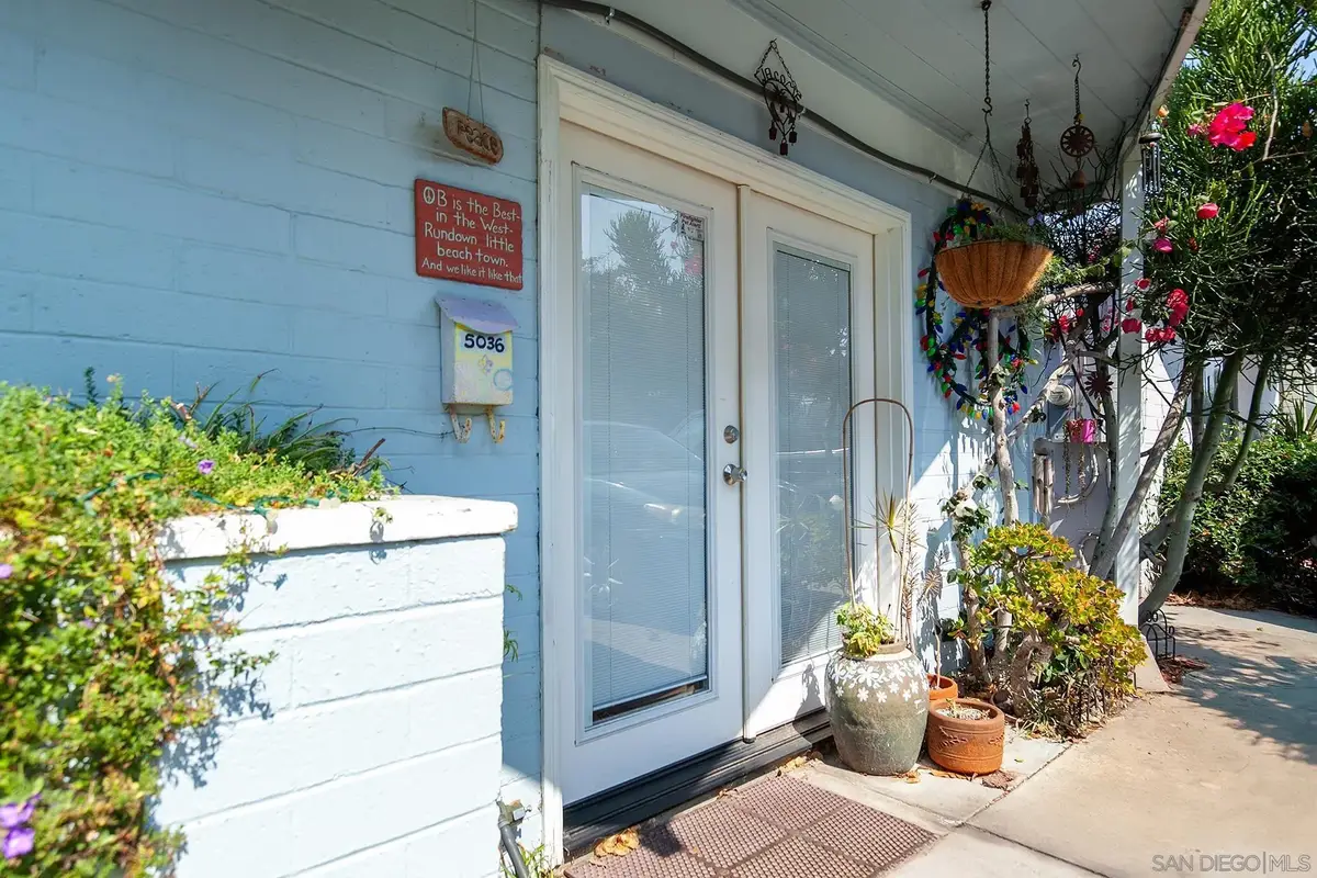 5036 W Point Loma Blvd, San Diego, CA 92107 - Image #1