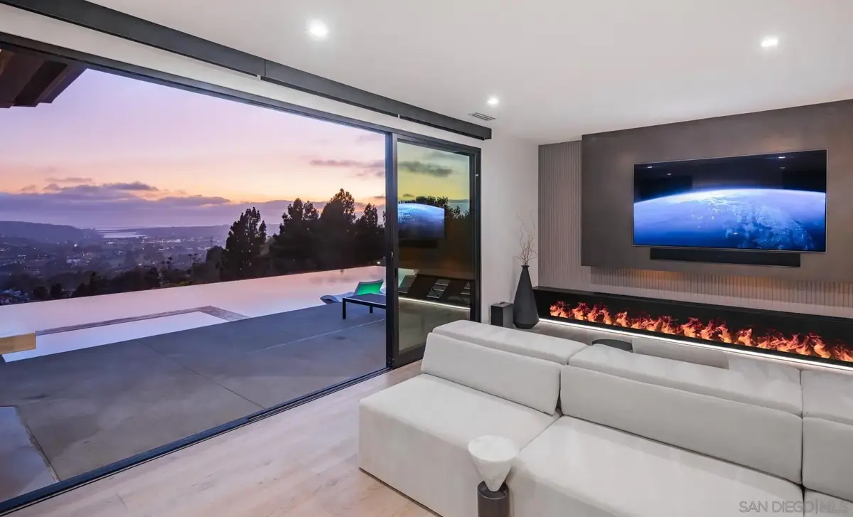 3240 Piragua St, Carlsbad, CA 92009 - Image #1