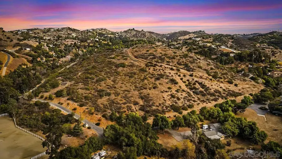 1390 Little Gopher Canyon Rd, Vista, CA 92084 - Image #3