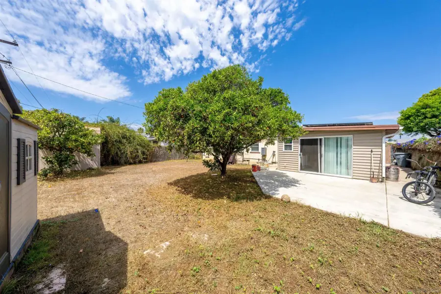 561 Spruce St, Imperial Beach, CA 91932 - Image #2