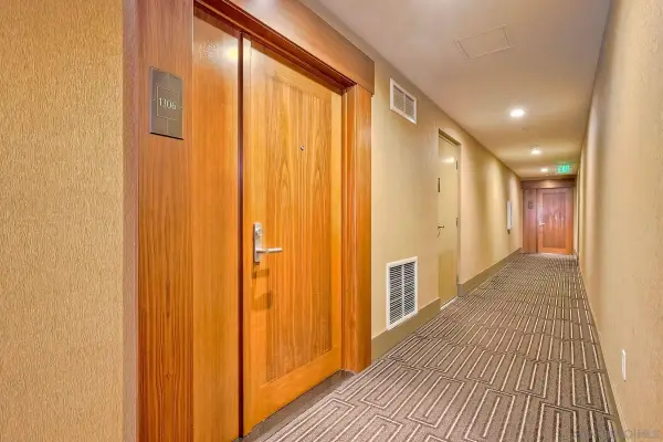 700 W Harbor Dr #1306, San Diegp, CA 92101