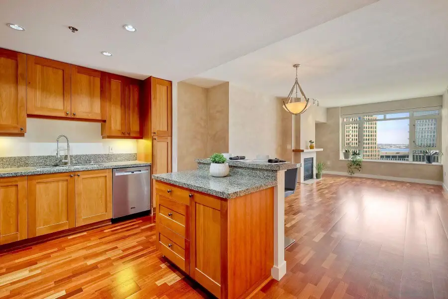 700 W Harbor Dr #1306, San Diego, CA 92101 - #3