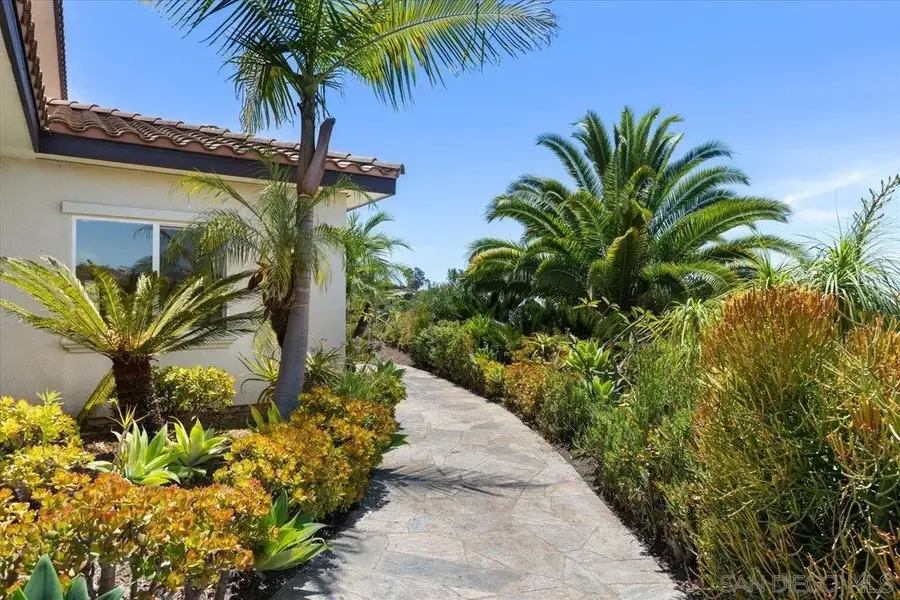 2342 Carioca Pl., Vista, CA 92084 - Image #3