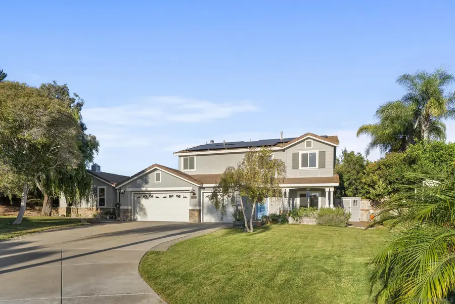 1328 Woodhaven Dr, Oceanside, CA 92056 - Image #2