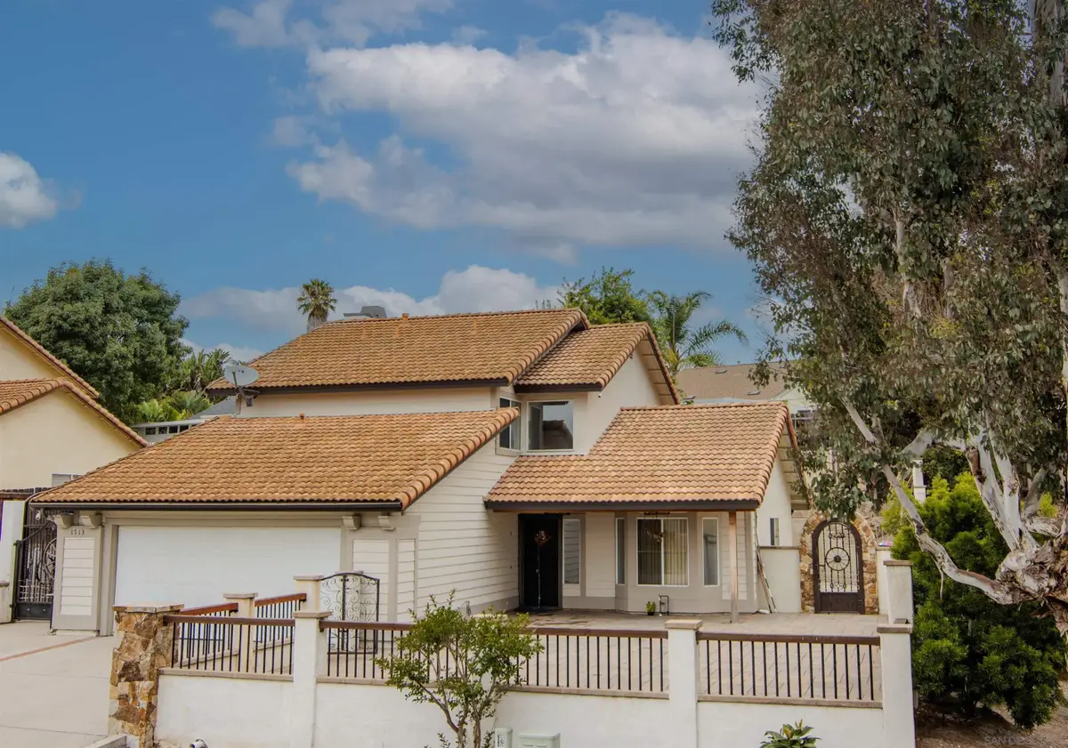 1713 Cameo Drive, Vista, CA 92083 - Image #1