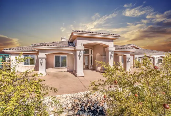 24848 Starlight Mountain Rd, Ramona, CA 92065