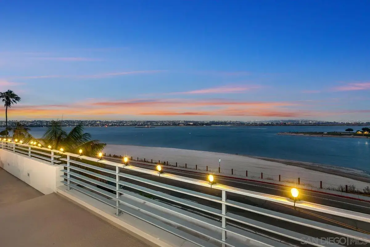 3328 Crown Point, San Diego, CA 92109 - Image #1