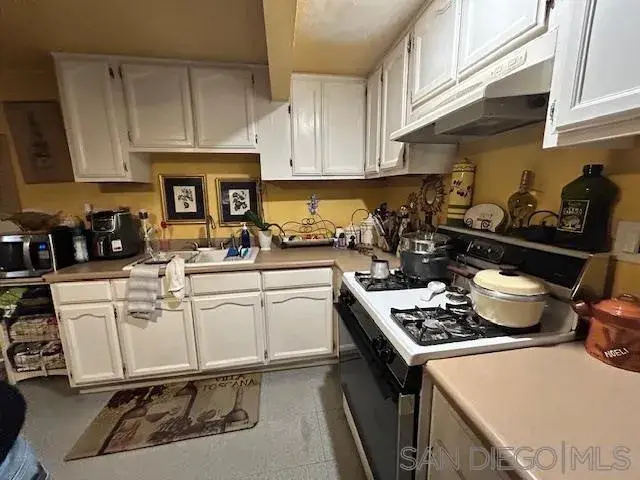 7223 Seville Ave, Huntington Park, CA 90255 - Image #3