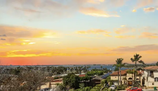 2841 Lloyd St, San Diego, CA 92117