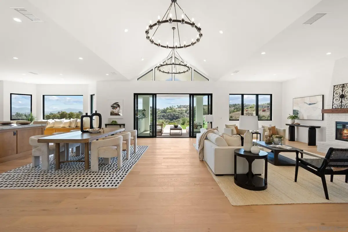 5120 Creek Oak Dr, Fallbrook, CA 92028 - Image #1