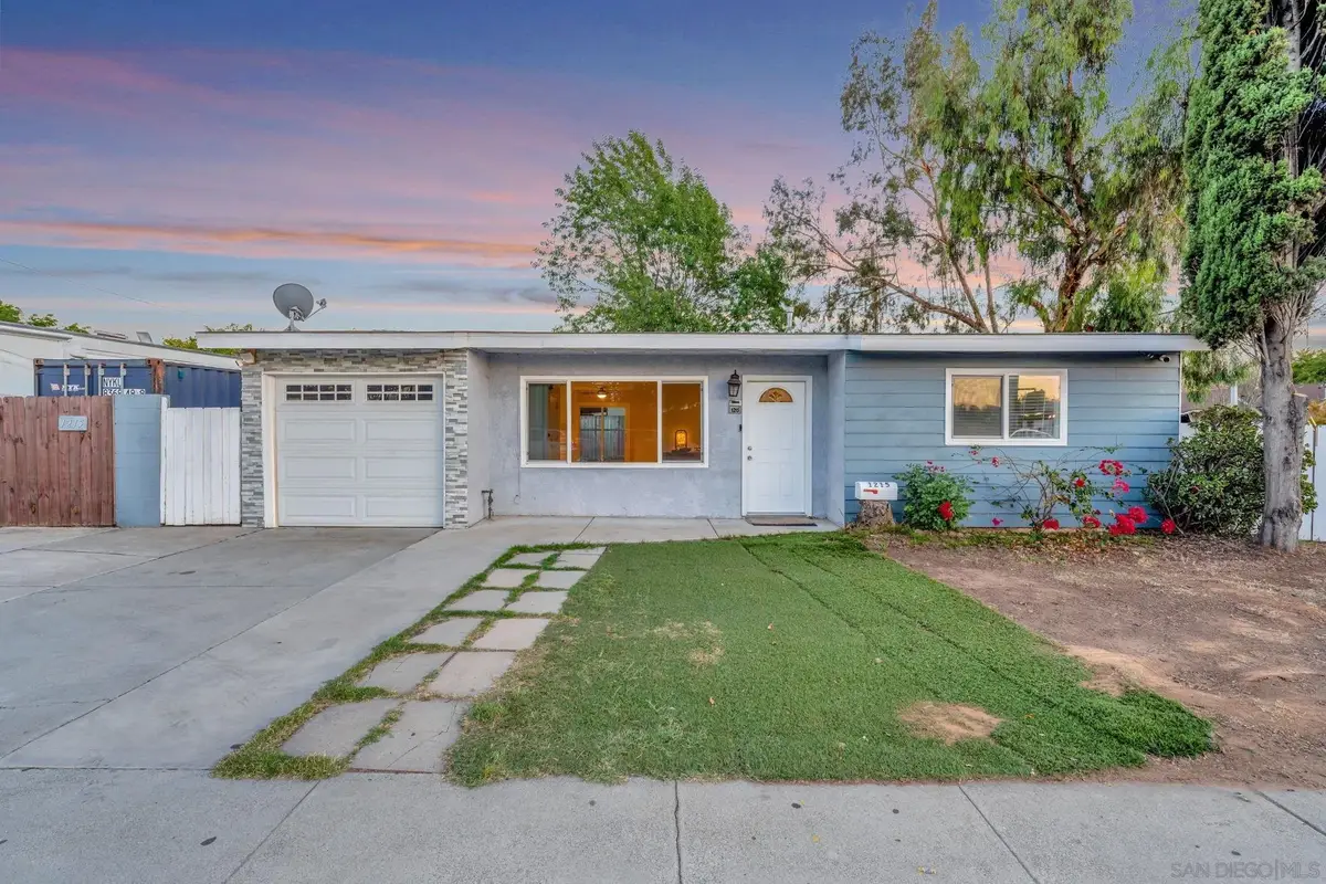 1215 E Mission Ave, Escondido, CA 92027 - Image #1