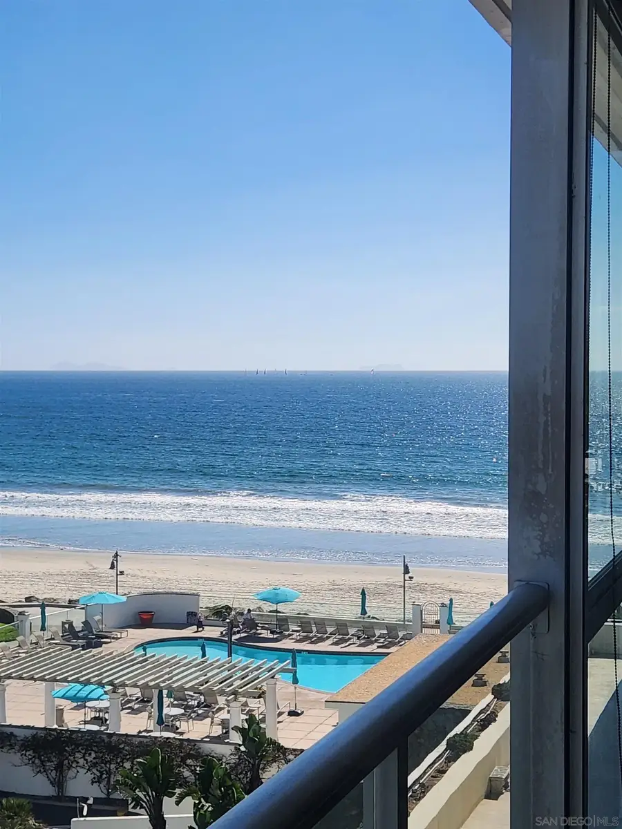 1730 Avenida Del Mundo #402, Coronado, CA 92118 - Image #2