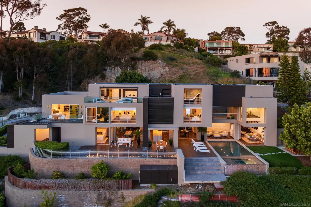 7232 Romero Dr, La Jolla, CA 92037 - Image #1