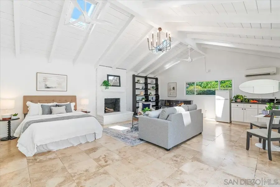 2602 N Louise, Santa Ana, CA 92706 - Image #2