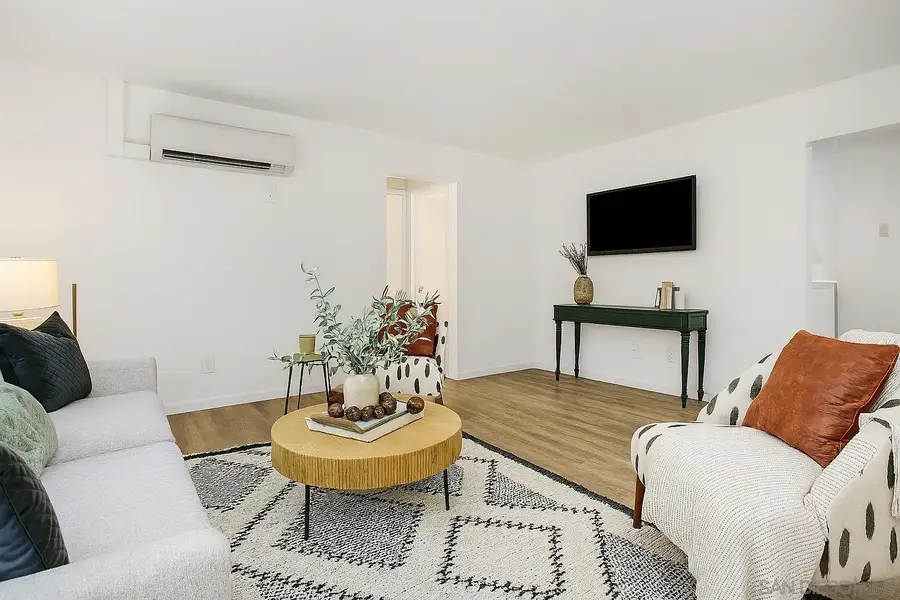 4032 Valeta St #319, San Diego, CA 92110 - Image #3