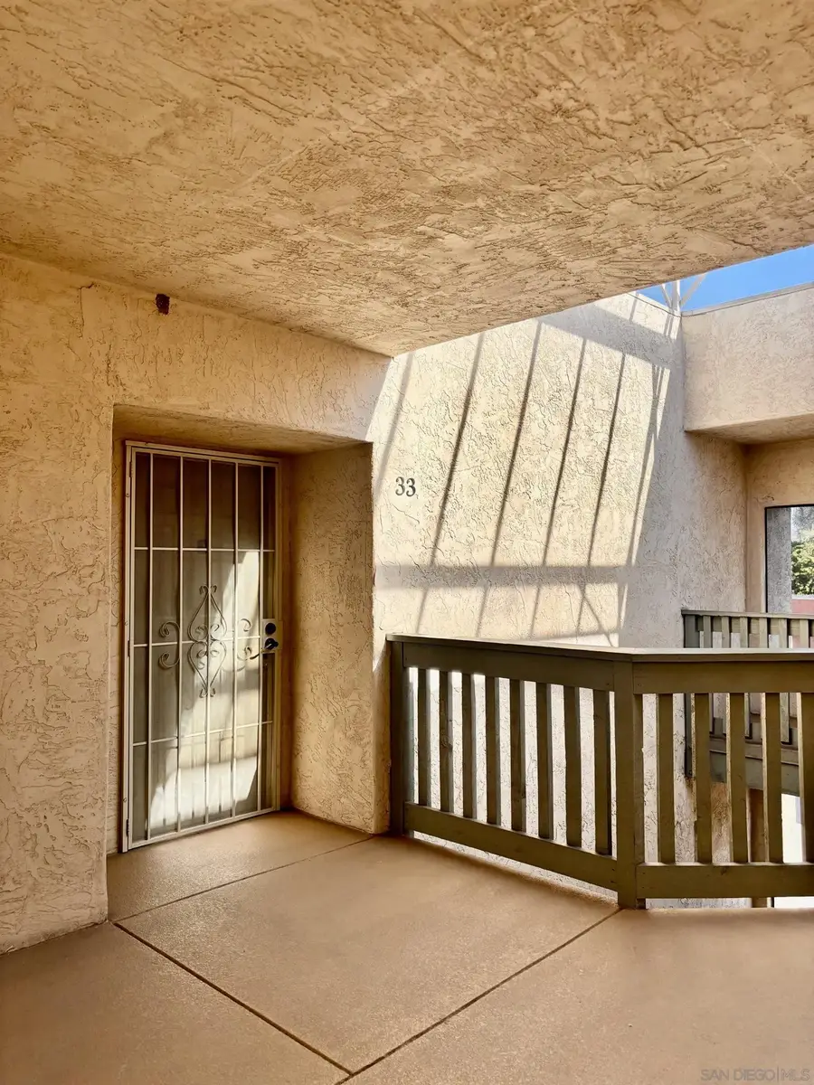 1040 E Washington Ave #33, Escondido, CA 92025 - Image #3