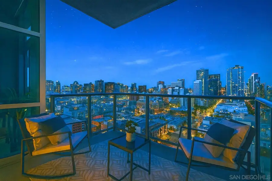 800 The Mark #2103, San Diego, CA 92101 - Image #3