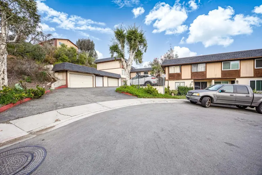 2877 47th St, San Diego, CA 92105 - Image #2